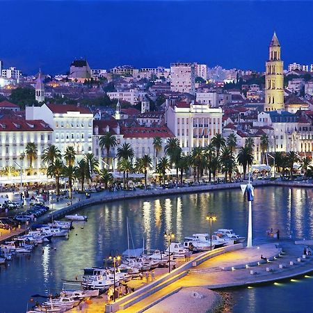 Studio Apartment Ema Спліт Екстер'єр фото